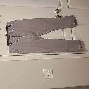 Saks fifth Avenue red trim fit